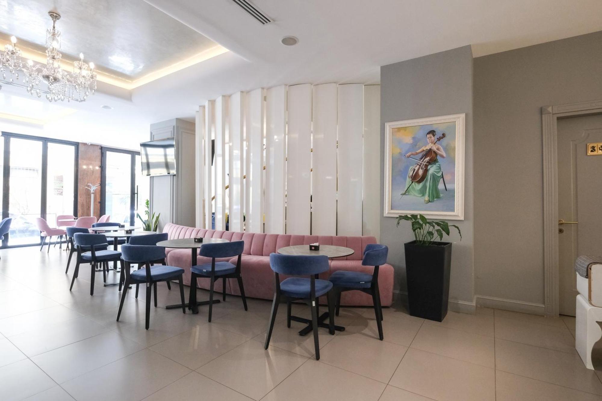 Golden City Hotel , Tiranë Luaran gambar