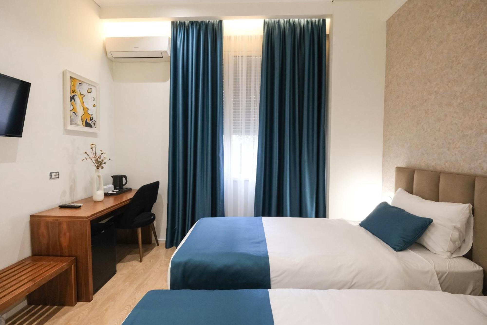 Golden City Hotel , Tiranë Luaran gambar